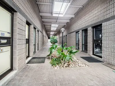 85 Ferrier Street 9, Markham, On L3r 2y9