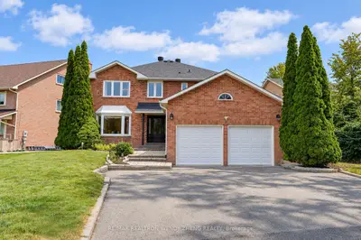 22 West Side Drive, Markham, On L3p 7j4