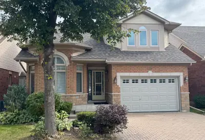 17 Sunset Boulevard, New Tecumseth, On L9r 1y8