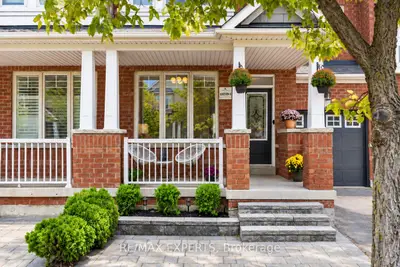 40 Pitney Avenue, Richmond Hill, On L4e 4y5