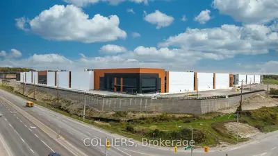 2955 King Road Option A2, King, On L7b 1l6