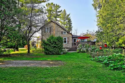 20805 Brock Road, Brock, On L0e 1e0
