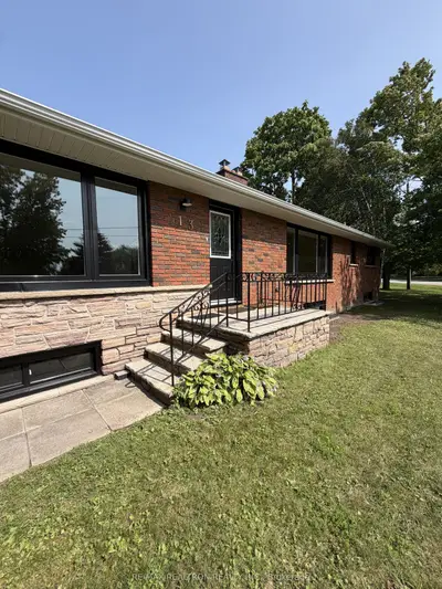 13 Circle Ridge Drive, Georgina, On L4p 2h2