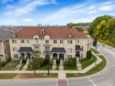 110 Grand Trunk Avenue, Vaughan, On L6a 0y3