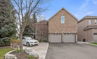 58 Calera Crescent, Vaughan, On L4h 1v9