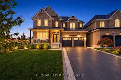 24 Pierce Place, New Tecumseth, On L0g 1w0
