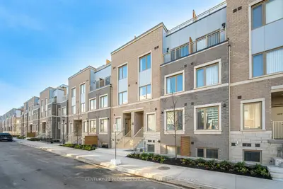 150 Honeycrisp Crescent N Th263, Vaughan, On L4k 0n7