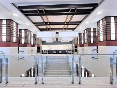 33 Cox Boulevard 1219, Markham, On L3r 8a6
