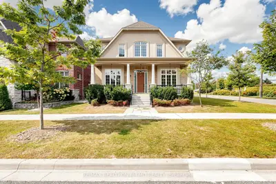 18 Tralee Court, Markham, On L6c 0v1