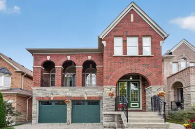 66 Bush Ridges Avenue, Richmond Hill, On L4e 0p1