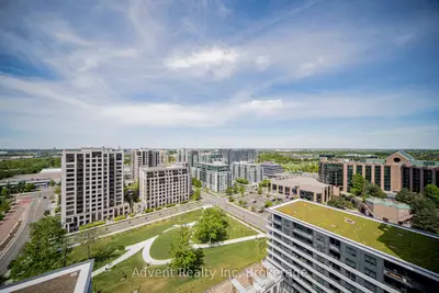 8 Cedarland Drive Ph01, Markham, On L6g 0h4
