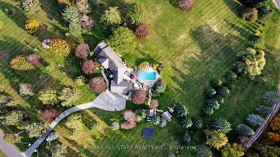 15 Lobraico Lane, Whitchurch-stouffville, On L4a 7x5