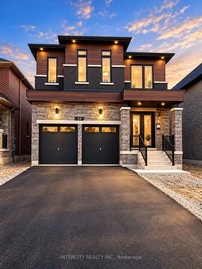 68 Caddie Crescent, Vaughan, On L6a 4r5