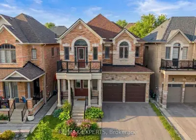 17 Red Rose Lane, East Gwillimbury, On L9n 0v1