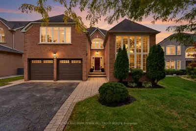 590 Gagnon Place, Newmarket, On L3x 1v8