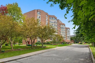 5 Weldrick Road W 605, Richmond Hill, On L4c 8s9