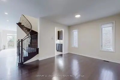 49 Gallant Place, Vaughan, On L4l 1a6
