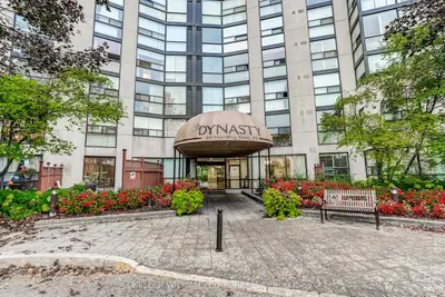 40 Harding Boulevard W 603, Richmond Hill, On L4c 9s5