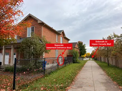 141 Gail Parks Crescent, Newmarket, On L3x 3c1