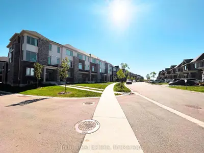 176 Lageer Drive, Whitchurch-stouffville, On L4a 5g2