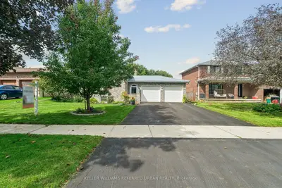 190 Hilltop Drive, East Gwillimbury, On L9n 1b8