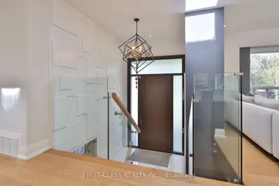 27 Delair Crescent, Markham, On L3t 2m3