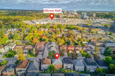 25 Oak Avenue, Richmond Hill, On L4c 6r5