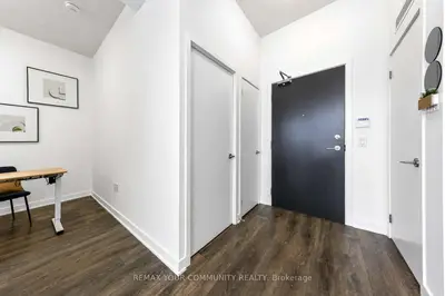60 Honeycrisp Crescent 917, Vaughan, On L4k 0n5