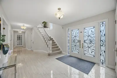 80 East Humber Drive, King, On L7b 1b6