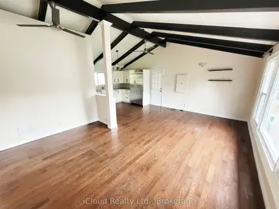 172 Silas Boulevard, Georgina, On L4p 2k3