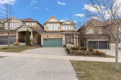 41 Treetops Boulevard, New Tecumseth, On L9r 0m1