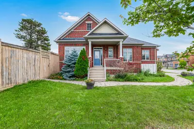 1 Hare Farm Gate, Whitchurch-stouffville, On L4a 0y7