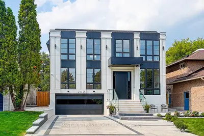 202 Carlton Road, Markham, On L3r 3l8