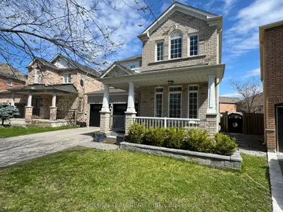9 Ridgecrest Road, Markham, On L6c 2v2