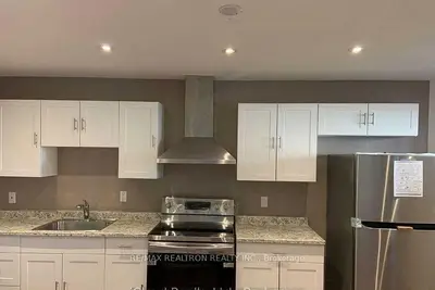 50 Earl Stewart Drive, Aurora, On L4g 7p4