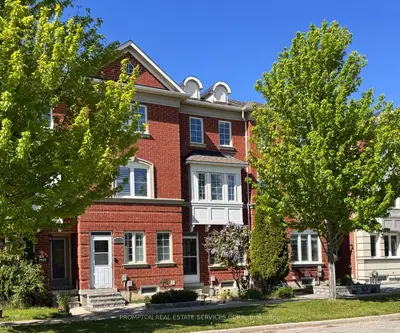 2516 Bur Oak Avenue, Markham, On L6b 1h2