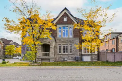 36 Willow Heights Boulevard, Markham, On L6c 0x8