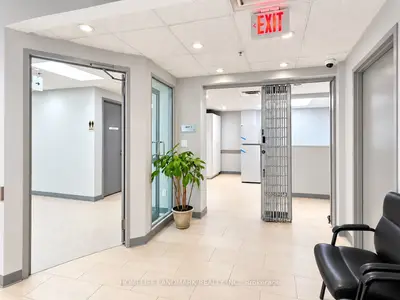 7155 Woodbine Avenue B104, Markham, On L3r 1a3