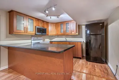 56 Cooperage Crescent Bsmt, Richmond Hill, On L4c 9l5