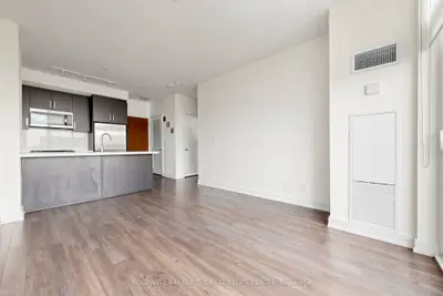 301 Sea Ray Avenue Unit #415, Innisfil, On L9s 0l8