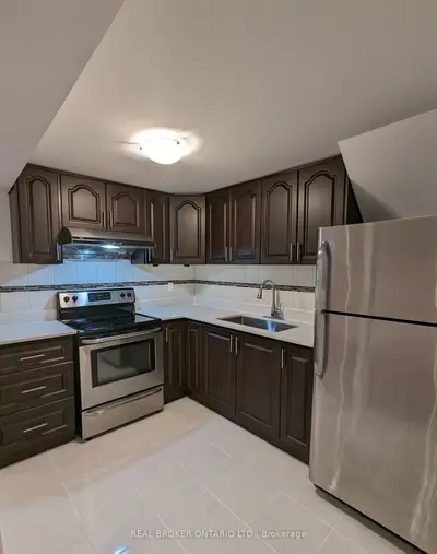 104 Randall Avenue Bsmt, Markham, On L3s 3s3