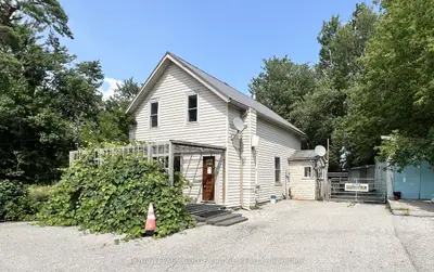 1773 20th Side Road, Innisfil, On L9s 4h8