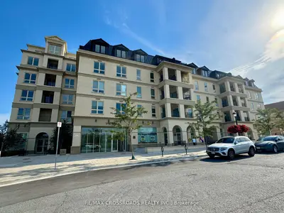 101 Cathedral High Street 239, Markham, On L6c 3l8