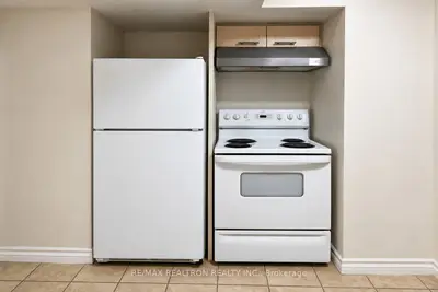 468 Windhurst Gate #2bed Bsmnt, Richmond Hill, On L4c 2v4