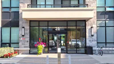 25 Water Walk Drive 615, Markham, On L6g 0g3