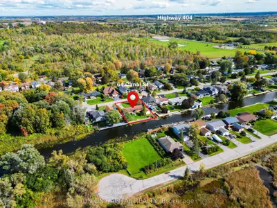 64 Canal Street, Georgina, On L4p 1k5
