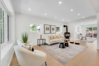 330 Tampa Drive, Georgina, On L4p 3a4
