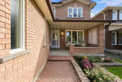 49 Trevor Street, Vaughan, On L4l 7s6
