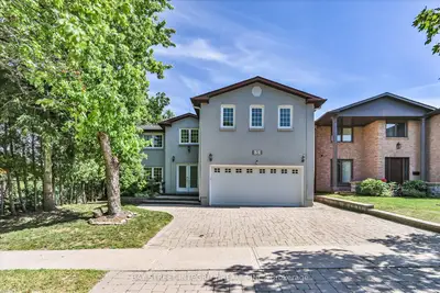 151 Old Surrey Lane, Richmond Hill, On L4c 6r9