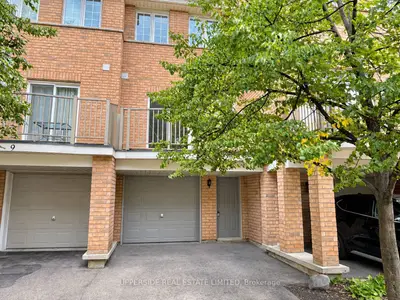 23 Observatory Lane 10, Richmond Hill, On L4c 0m7